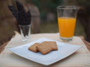 GALLETA DE AVENA NARANJA Y ALGARROBA X 200GR